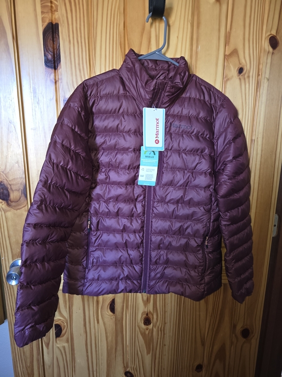Marmot Jackets & Blazers - Womens M Marmot Lightweight Packable Down Jacket - Burgundy